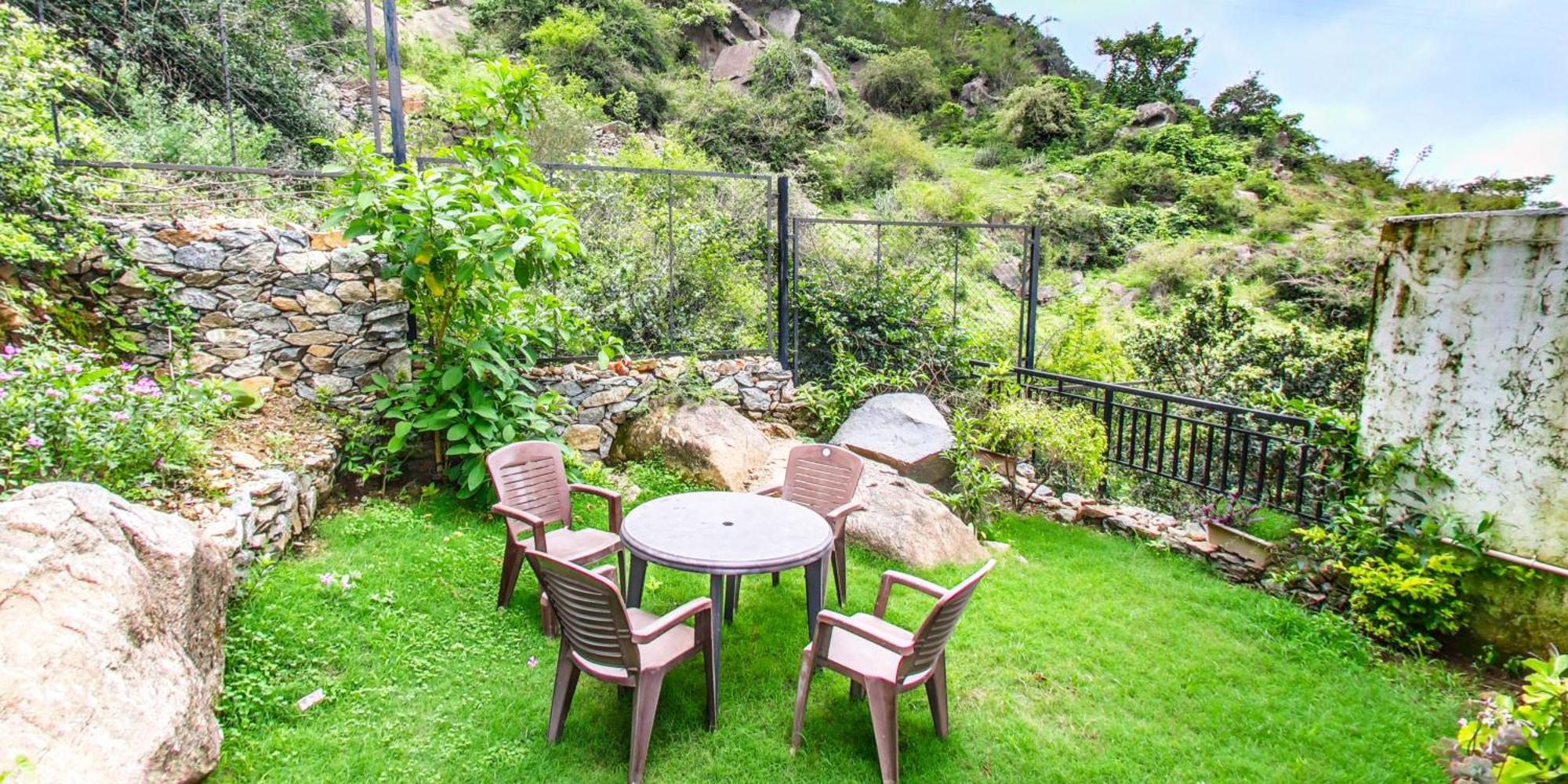 Bed and Breakfast Shikhar Bunglow - A Stunning Valley View Bungalow In Abu Zewnętrze zdjęcie